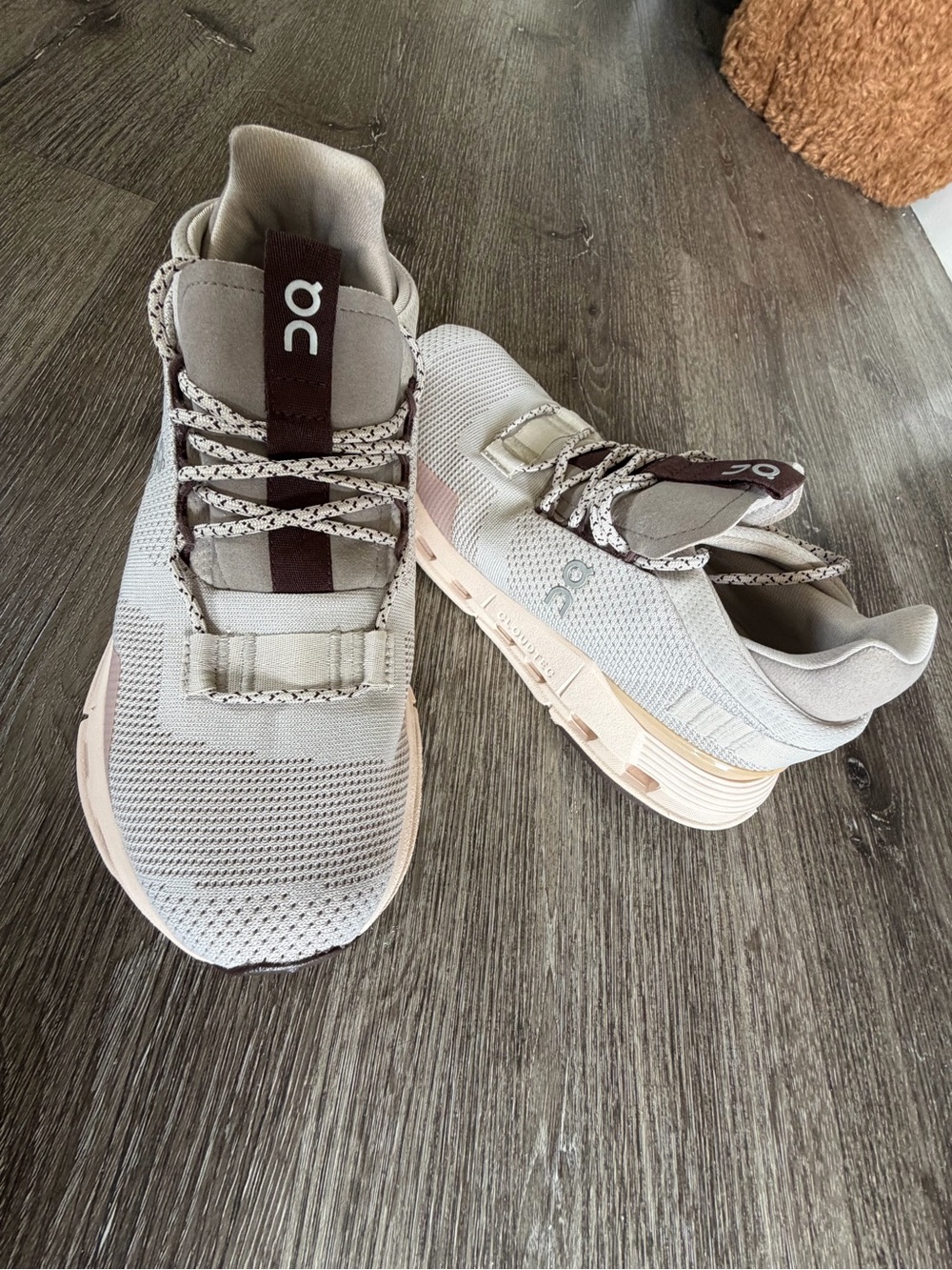 On Running Women’s Athletic Shoes - Beige with Brown Accents